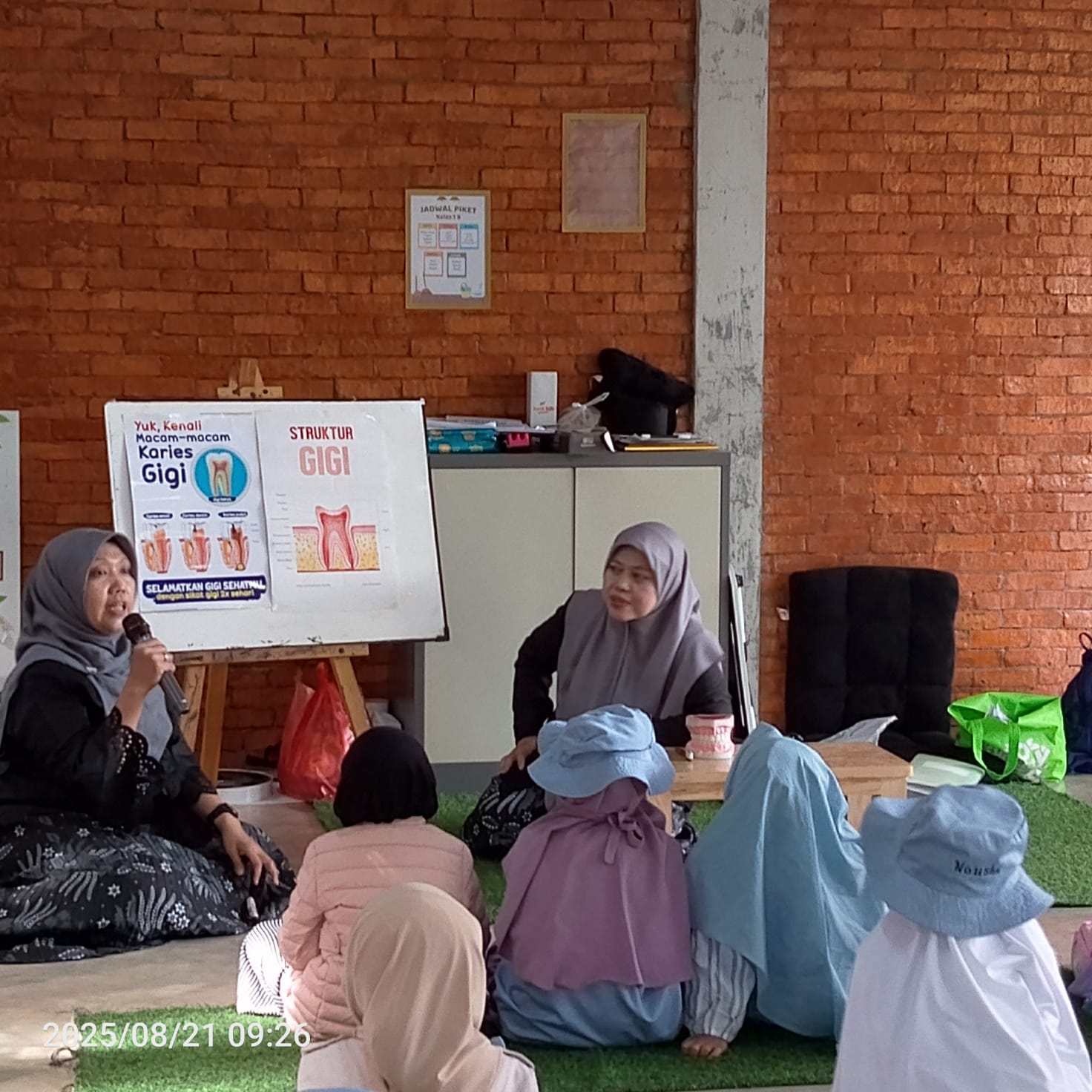 Gambar Sampah Plastik di Indonesia: Tanggung Jawab Semua Pihak